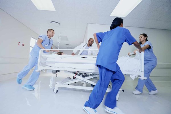 Urgences médicales à Paris : Outils et contacts utiles